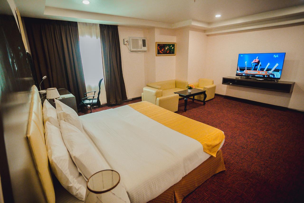 Butuan Grand Palace Hotel Butuan City Екстериор снимка